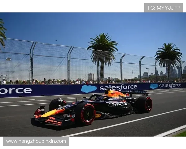 F1赛季激战再升级:梅赛德斯与红牛争锋对决再掀高潮 F1赛季激战再升级:梅赛德斯与红牛争锋对决再掀高潮