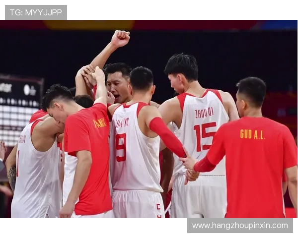 中国男篮逆转胜菲律宾晋级亚洲杯四强 易建联状态回暖助力全队表现 中国男篮逆转胜菲律宾晋级亚洲杯四强 易建联状态回暖助力全队表现