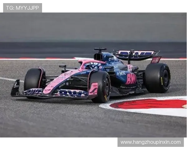 新赛季F1车队竞争加剧引发全球车迷热议以及未来发展前景期待 新赛季F1车队竞争加剧引发全球车迷热议以及未来发展前景期待