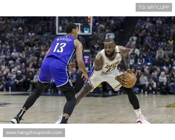 詹姆斯带领湖人逆转勇士全场砍下三双再创赛季最高纪录